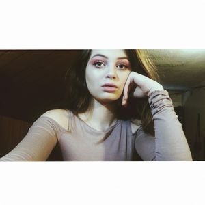 Meet your Posher, Abigail